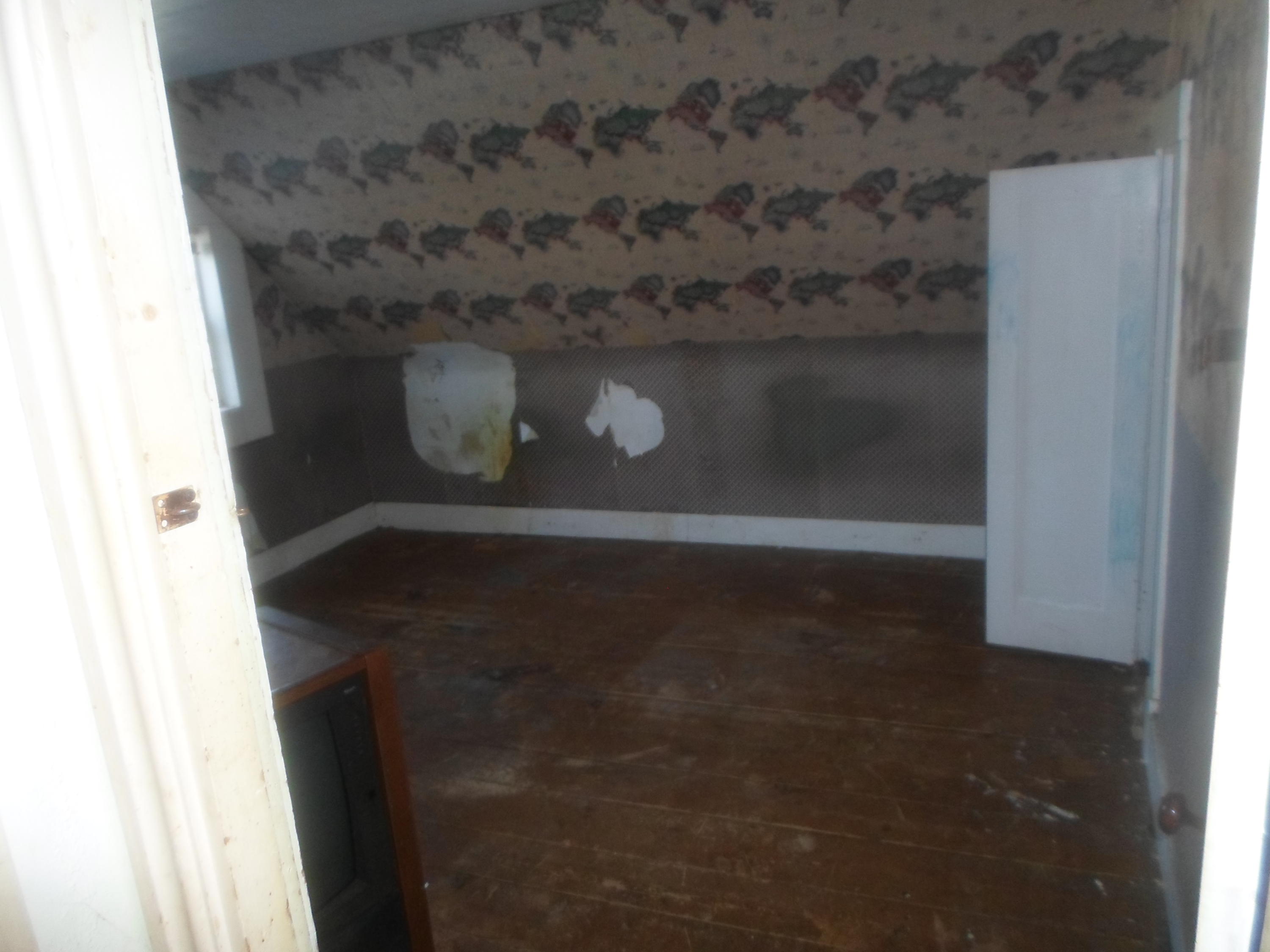 936 Waldo Station Road Belfast, ME 04915 - Photo 4 of 17 upstairs
