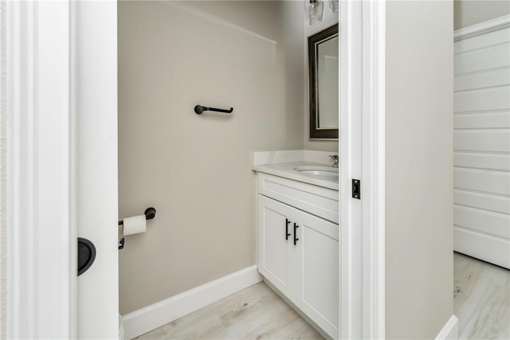 1011 Johnston Road Southeast Palm Bay, FL 32909 - Photo 34 of 47