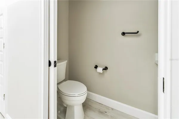 a bathroom with a toilet