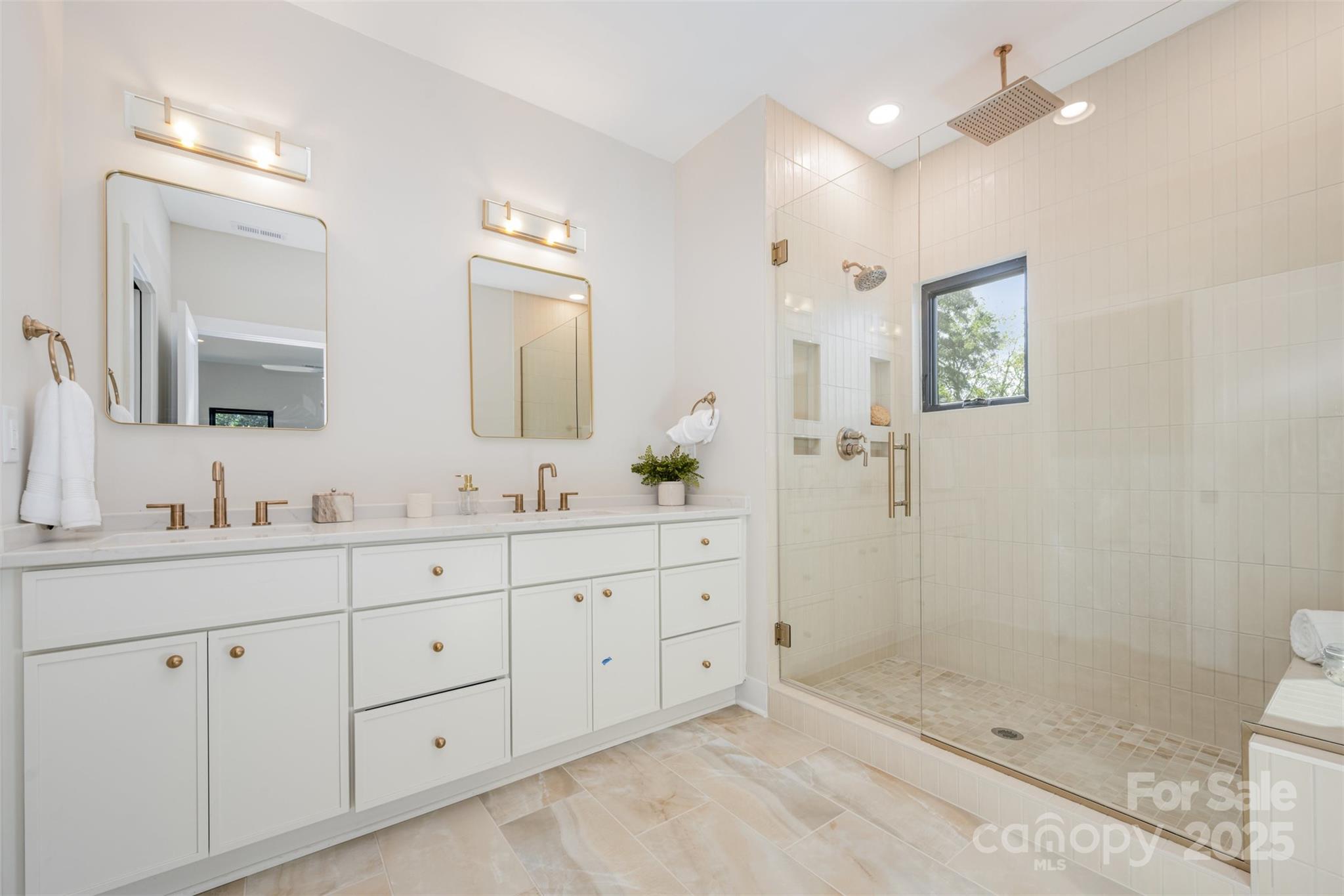 2001 Renner Street Charlotte, NC 28216 - Photo 13 of 28