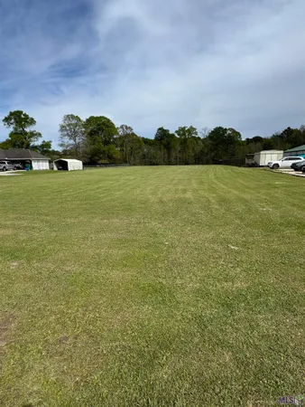 $70,000 | 31316 North Corbin Road, Walker, LA 70785