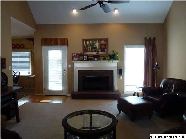 795 Cluster Springs Road Gardendale, AL 35071 - Photo 4 of 17 Gallery Image 4