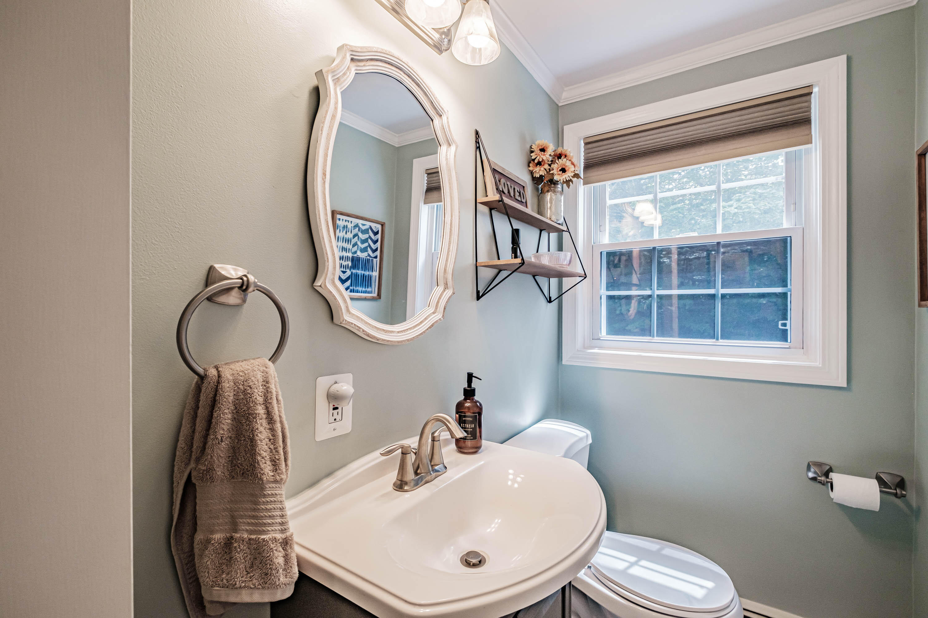 94 Lewiston Road, Unit 2 Gray, ME 04039 - Photo 13 of 23 20220616gp-61025