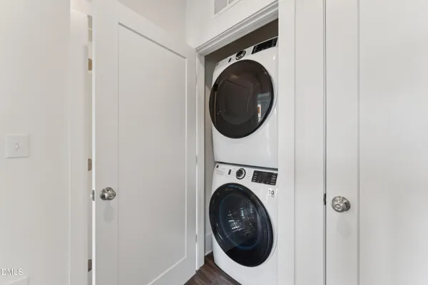 $385,000 | 10565 Pleasant Br Drive, Unit 101, Raleigh, NC 27614