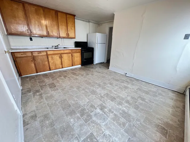 $1,350,000 | 36-48 South Main Street, Lebanon, NH 03784