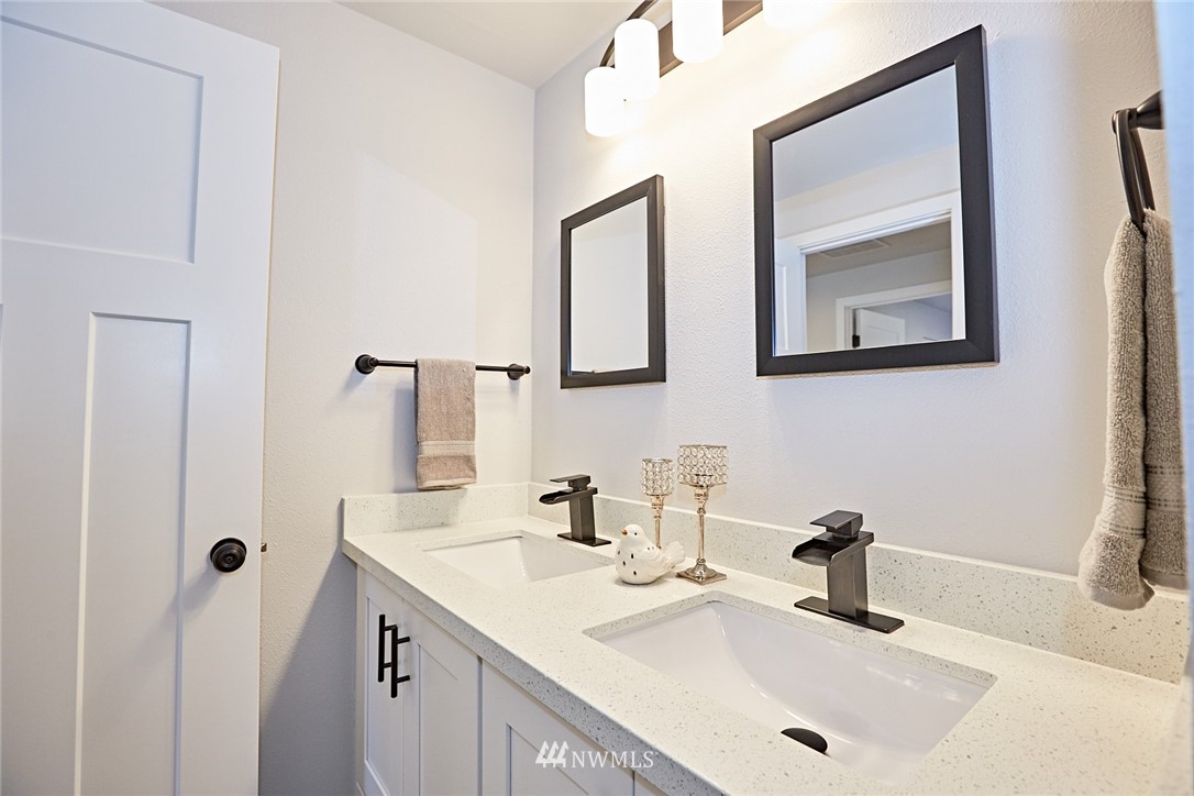 14220 Southeast 170th Street Renton, WA 98058 - Photo 17 of 25 Gallery Image 17
