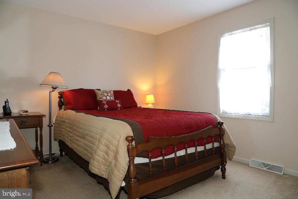87 Pebble Creek Drive Lititz, PA 17543 - Photo 9 of 18 Gallery Image 9