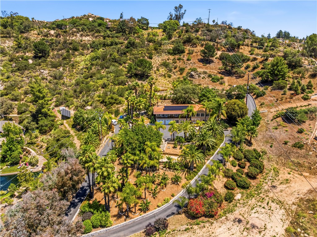 1485 Vía Ladera Fallbrook, CA 92028 - Photo 42 of 43 a view of a city
