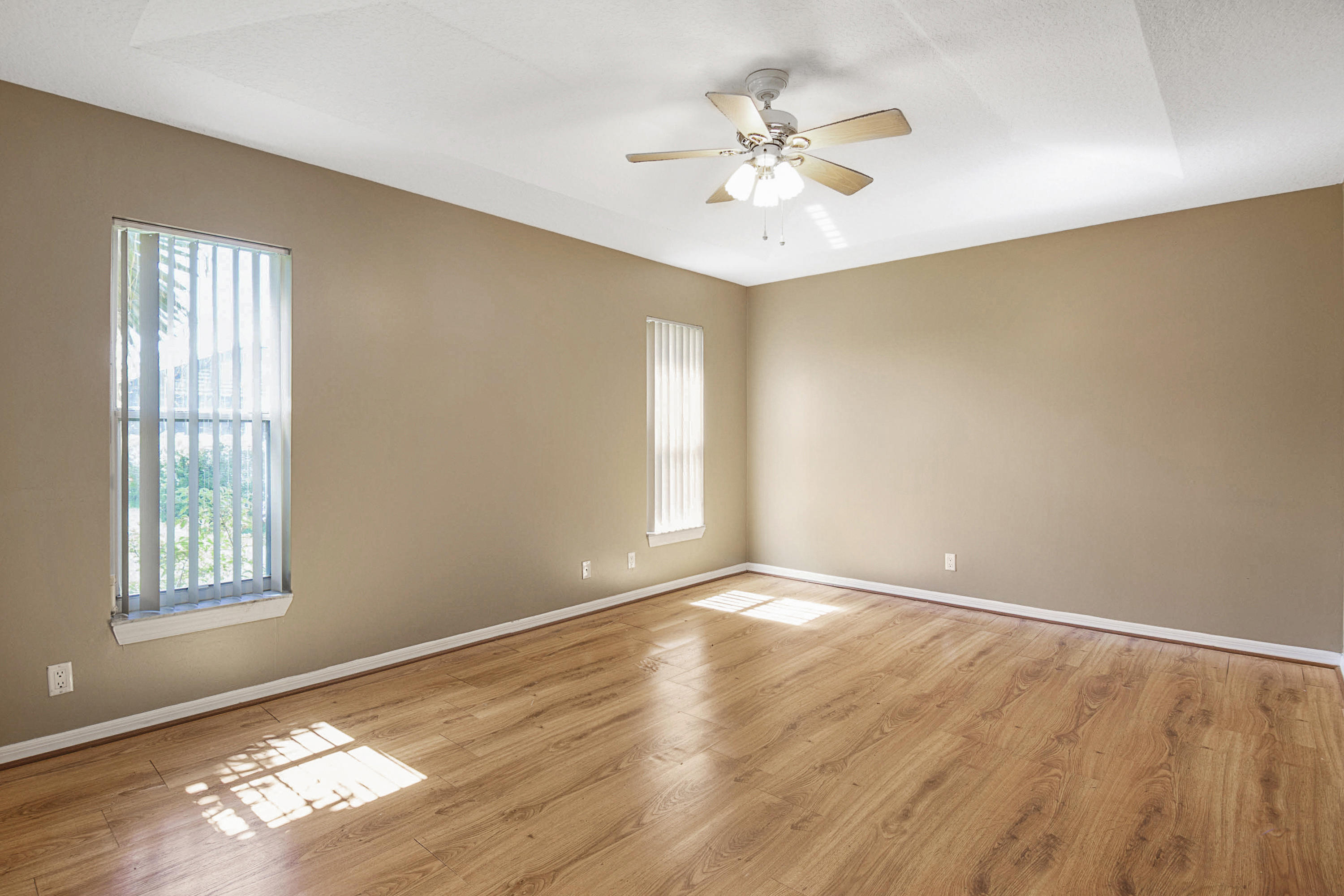2089 Bonisle Circle Riviera Beach, FL 33418 - Photo 13 of 27 2089 Bonisle_013