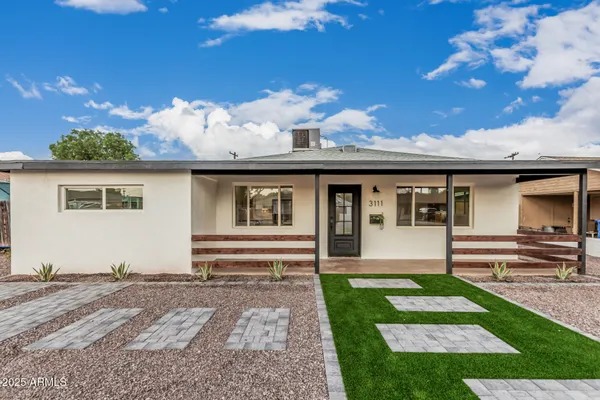 $769,900 | 3111 North 34th Street, Phoenix, AZ 85018