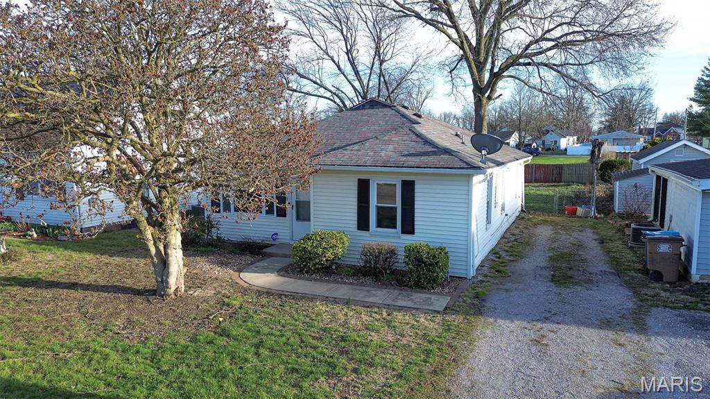 11 East Delmar Avenue Alton, IL 62002 - Photo 33 of 35