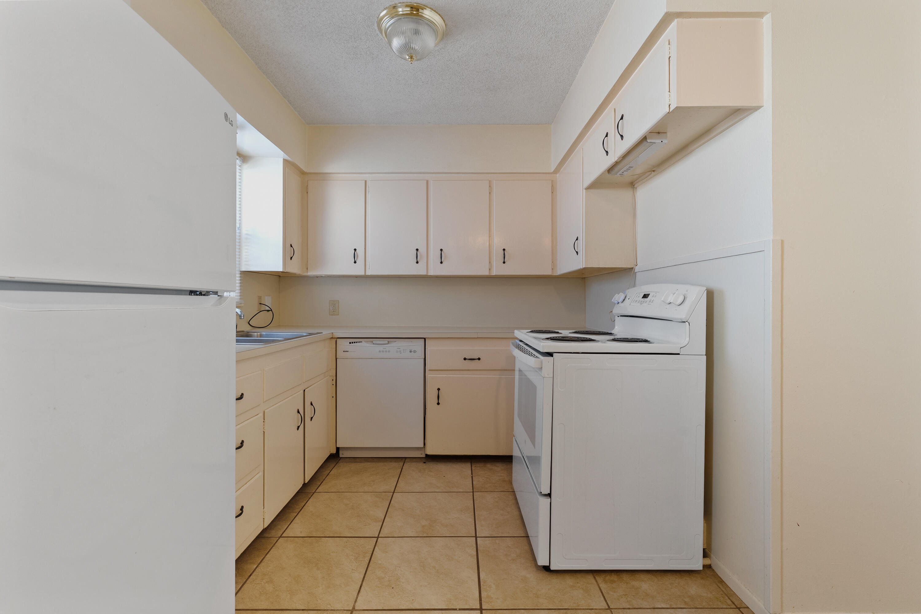 4422 47th Street Lubbock, TX 79414 - Photo 16 of 24 DSC05168