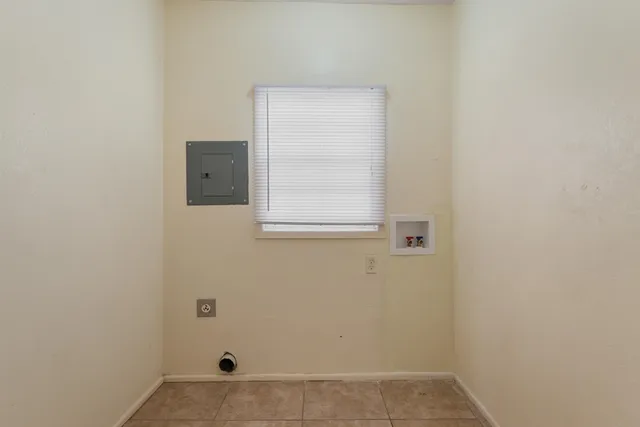 $129,500 | 4422 47th Street, Lubbock, TX 79414