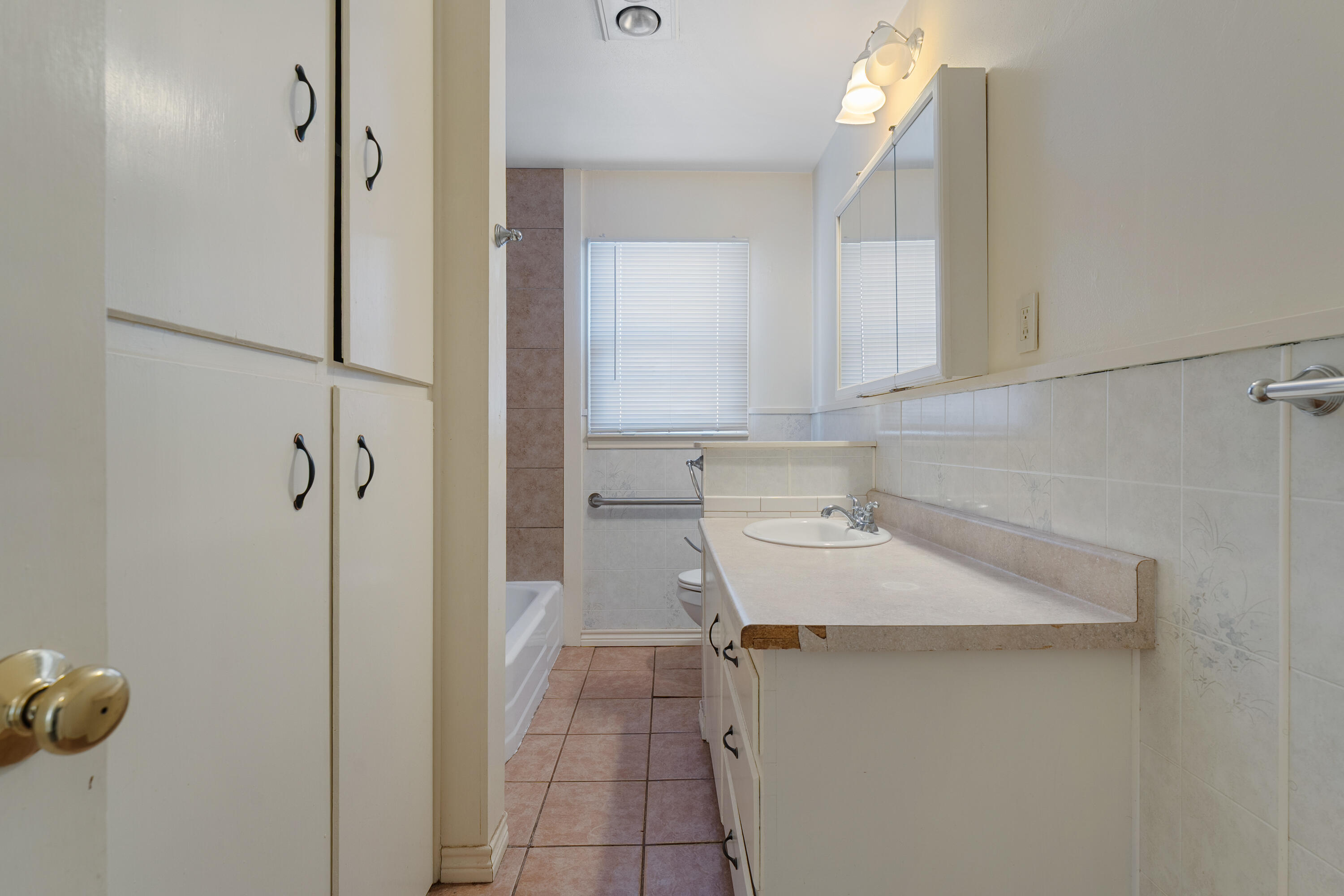 4422 47th Street Lubbock, TX 79414 - Photo 10 of 24 DSC05150