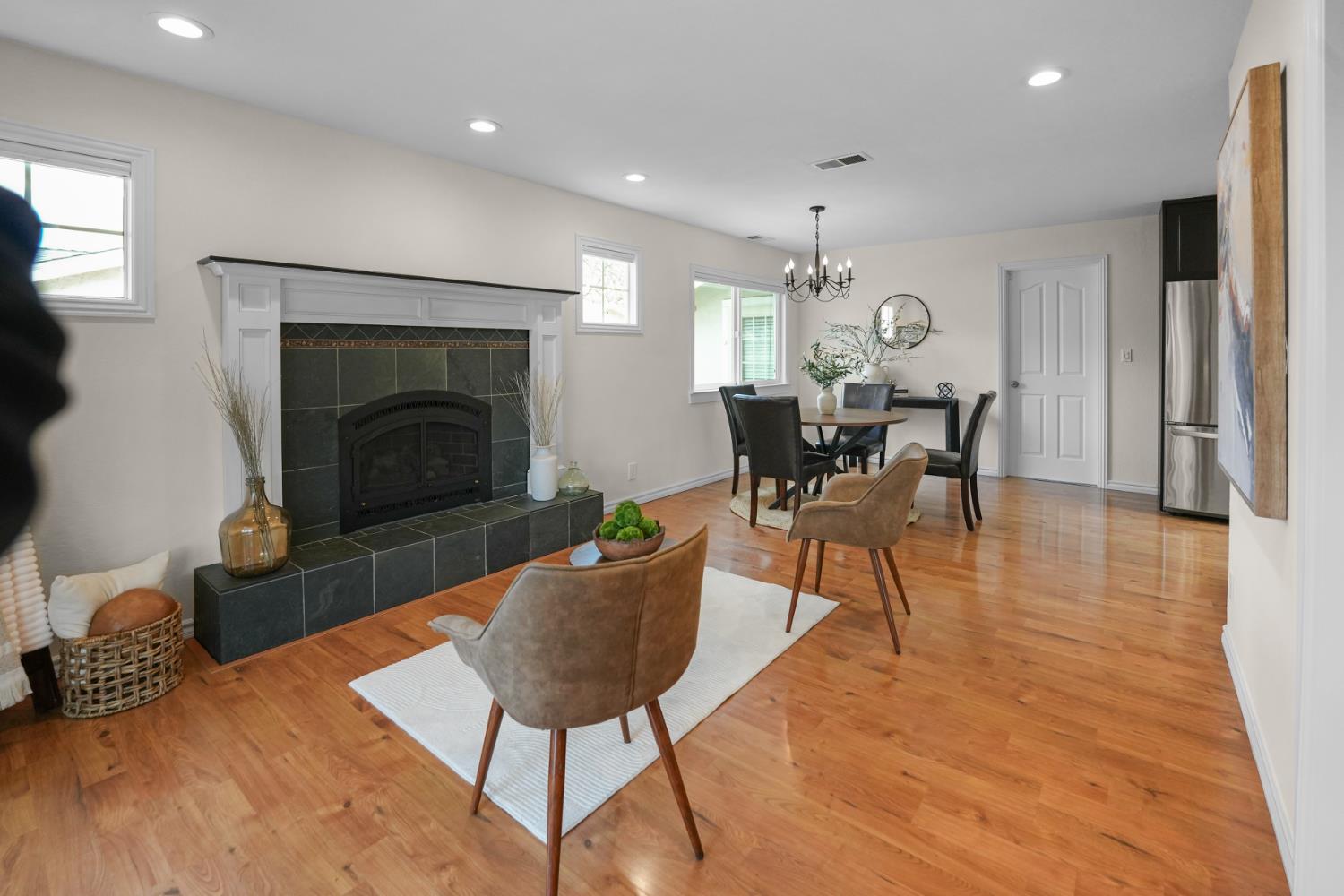 1493 Delaware Drive Concord, CA 94521 - Photo 13 of 37