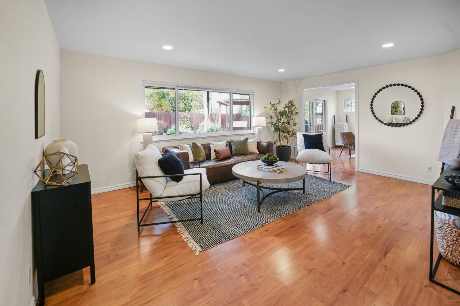 1493 Delaware Drive Concord, CA 94521 - Photo 7 of 37