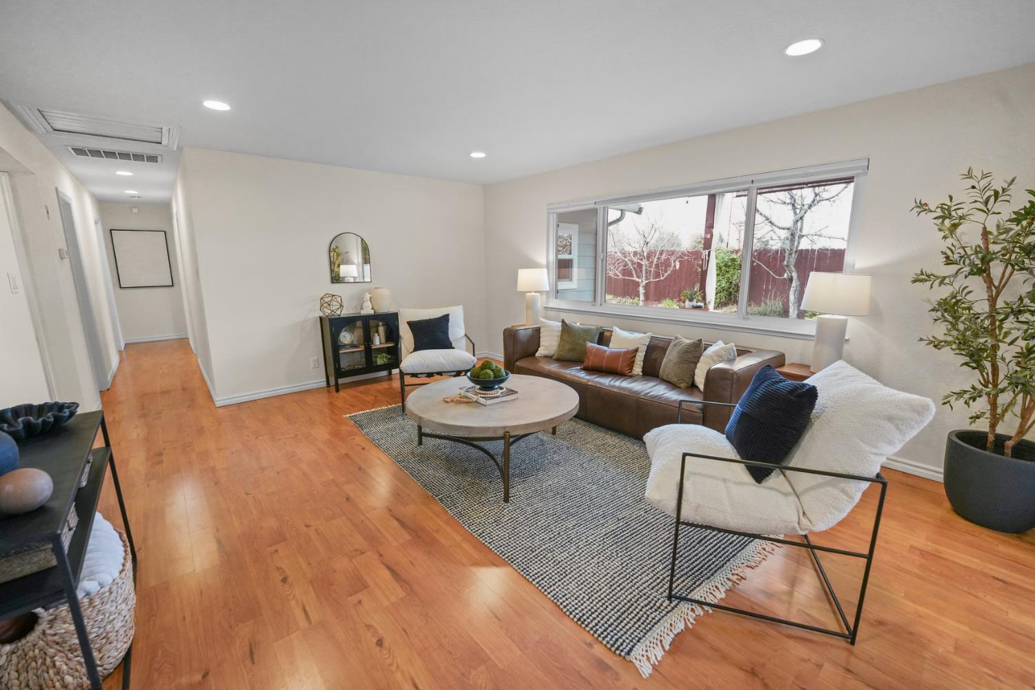 1493 Delaware Drive Concord, CA 94521 - Photo 8 of 37