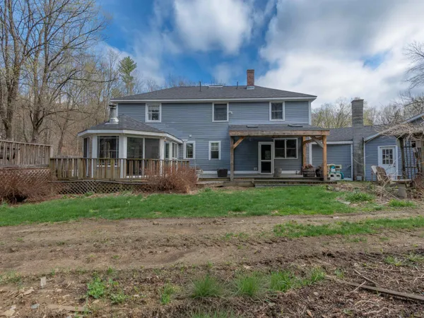 $539,900 | 231 Chesterfield Road, Hinsdale, NH 03451