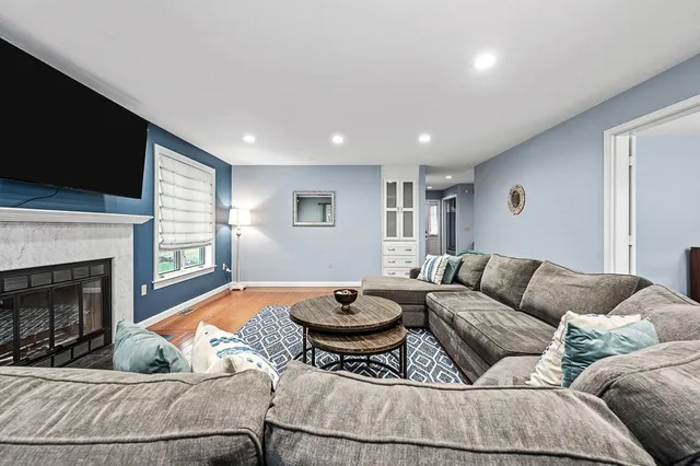 $685,000 | 91 Jimney Drive, Unit 91, Westford, MA 01886