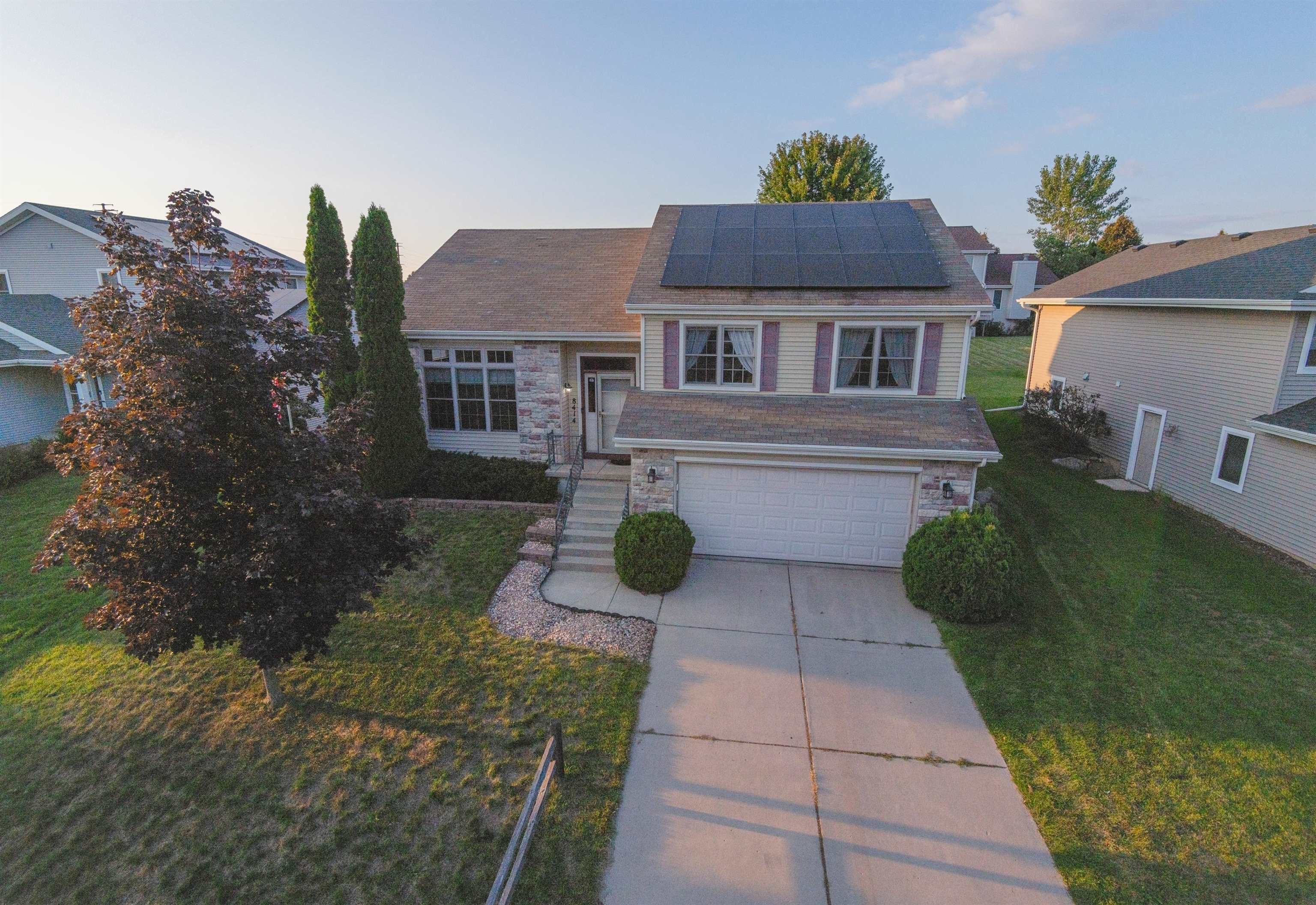 8414 Red Granite Road Madison, WI 53719 - Photo 1 of 32 Gallery Image 1