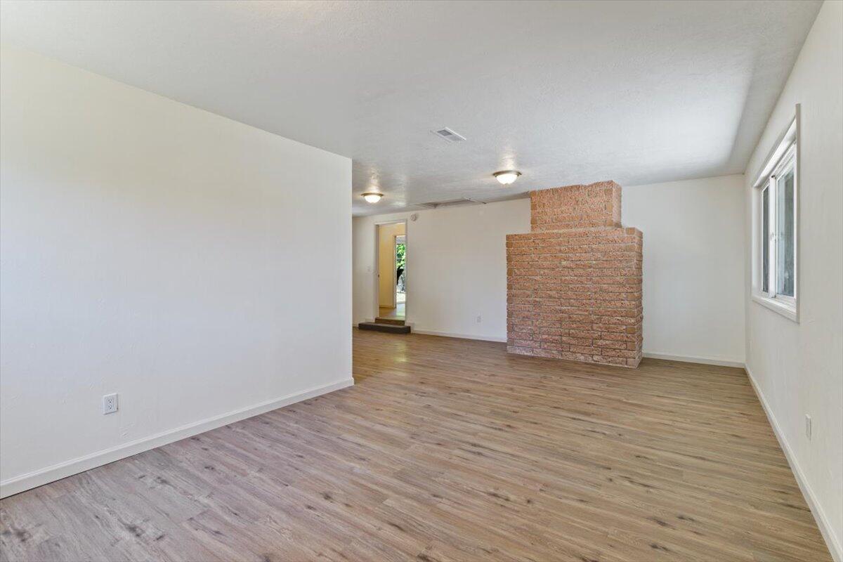 3395 Bursell Road Central Point, OR 97502 - Photo 33 of 45 Gallery Image 33