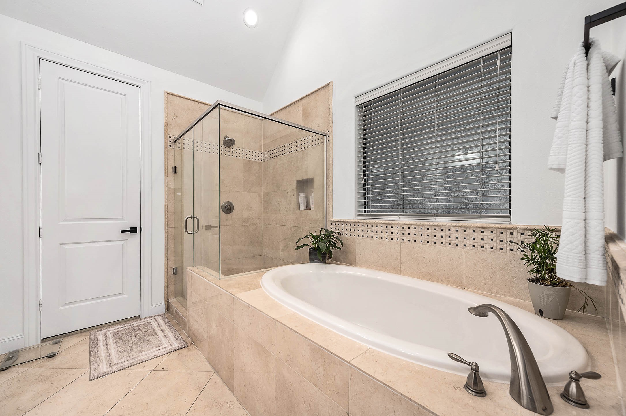 3205 Maxroy Street Houston, TX 77008 - Photo 23 of 34