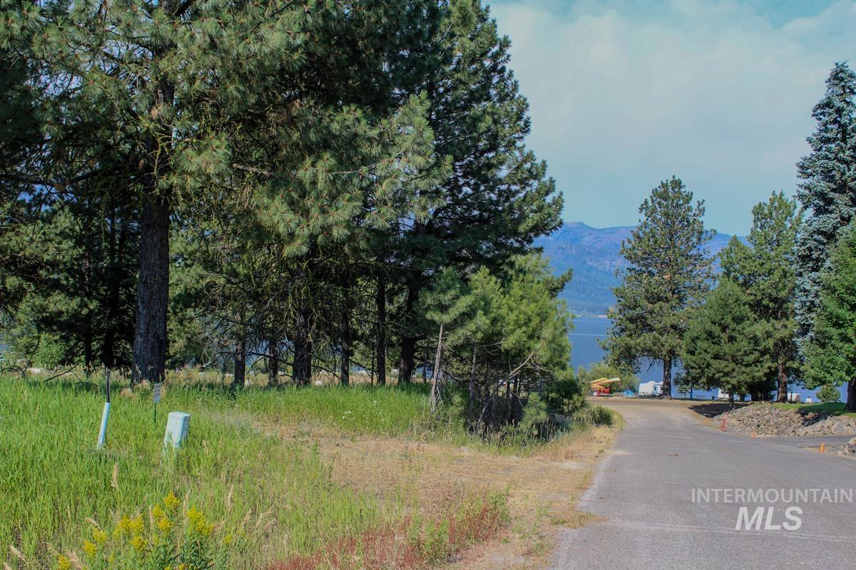 507 Jeffrey Avenue Cascade, ID 83611 - Photo 9 of 19