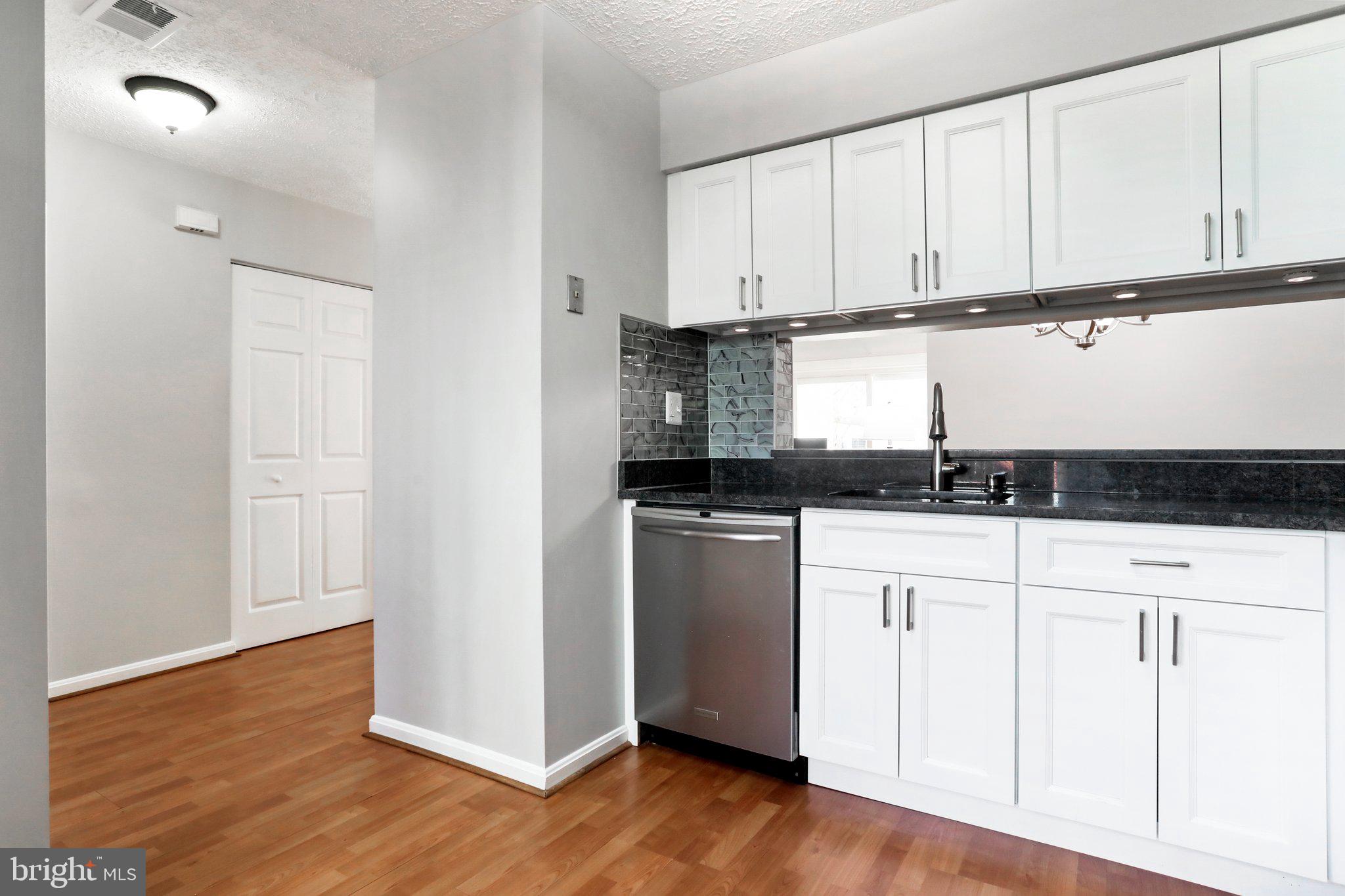 2944 McGee Way Olney, MD 20832 - Photo 5 of 30