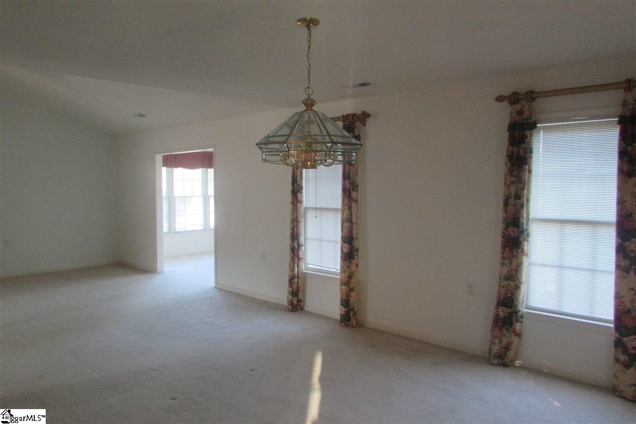 11 Stone Meadow Road Greenville, SC 29615 - Photo 3 of 36 Gallery Image 3