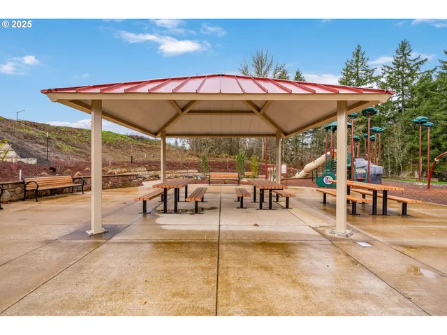 a view of outdoor space yard and patio