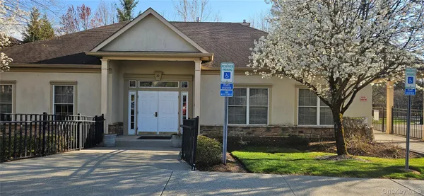 $549,000 | 24 North De Baun Avenue, Unit 303, Suffern, NY 10901