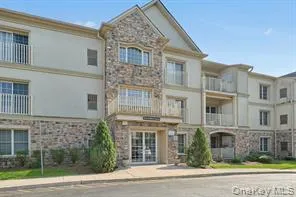 $549,000 | 24 North De Baun Avenue, Unit 303, Suffern, NY 10901