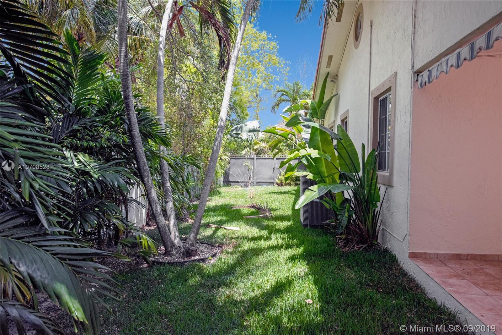 3540 Southwest 13th Street Miami, FL 33145 - Photo 19 of 27