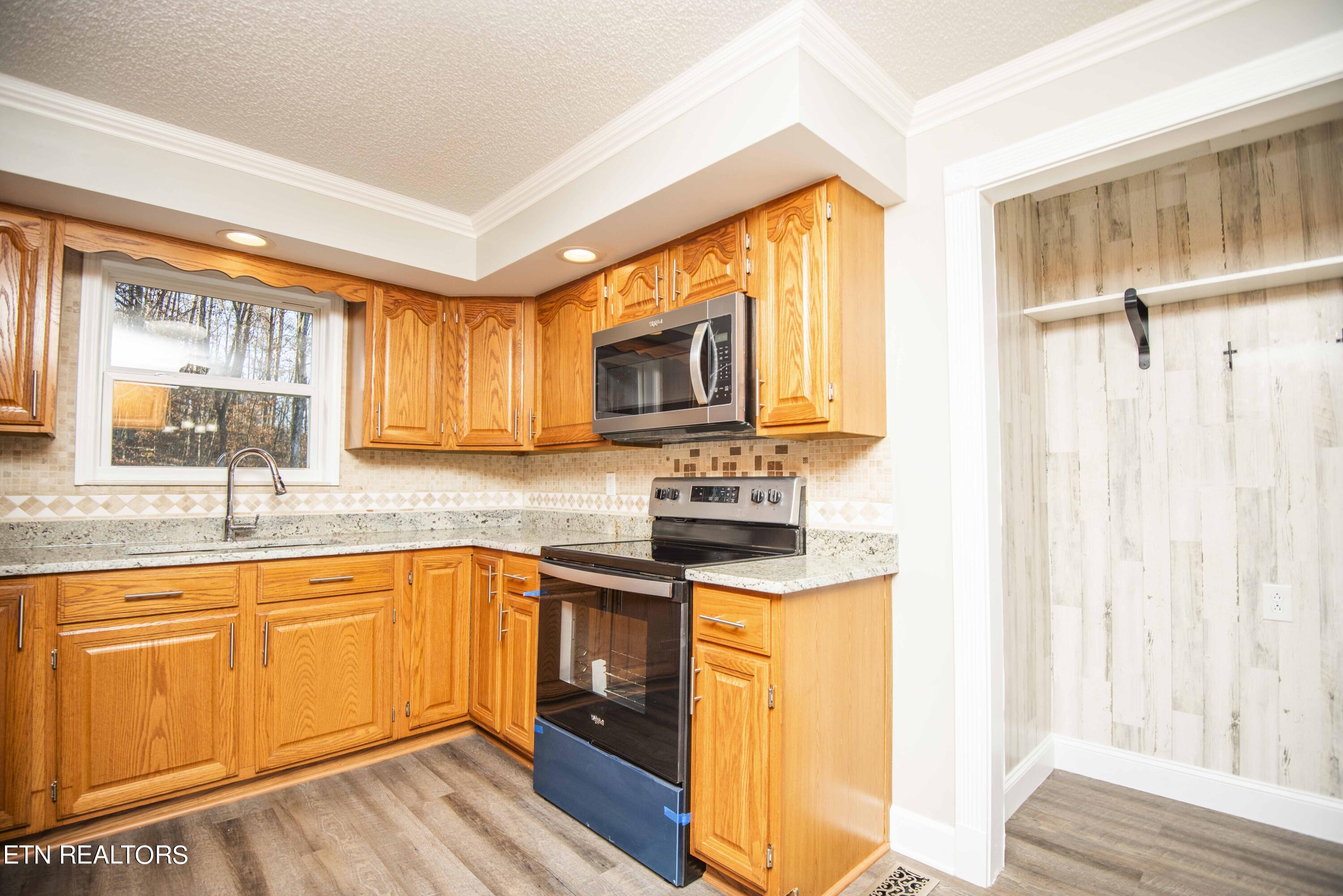 441 Johnson Road Maynardville, TN 37807 - Photo 16 of 45 kitchen 3_1
