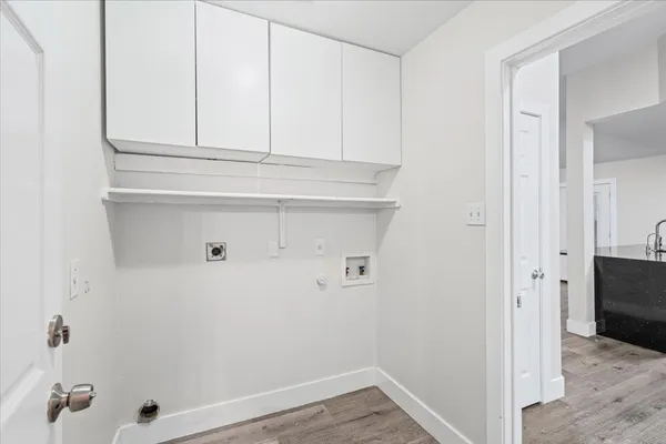 $2,200 | 158 Oak River Drive, Cedar Creek, TX 78612