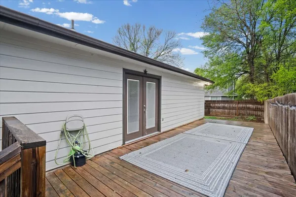 $2,200 | 158 Oak River Drive, Cedar Creek, TX 78612