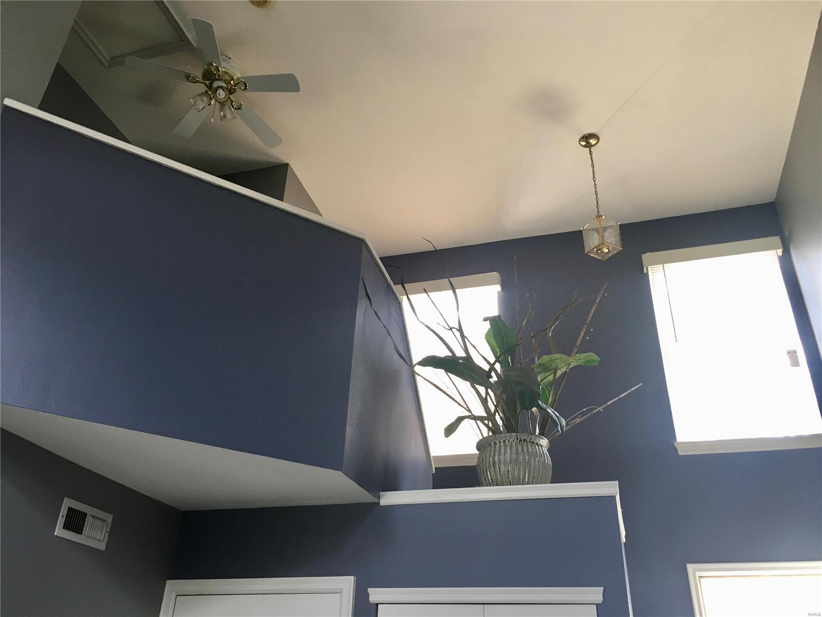 4215 Inlet Isle Drive Florissant, MO 63034 - Photo 6 of 26