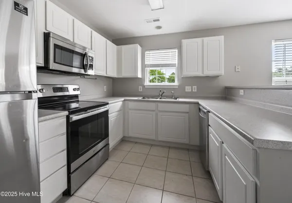 $249,900 | 1422 Willoughby Park Court, Unit 5, Wilmington, NC 28412