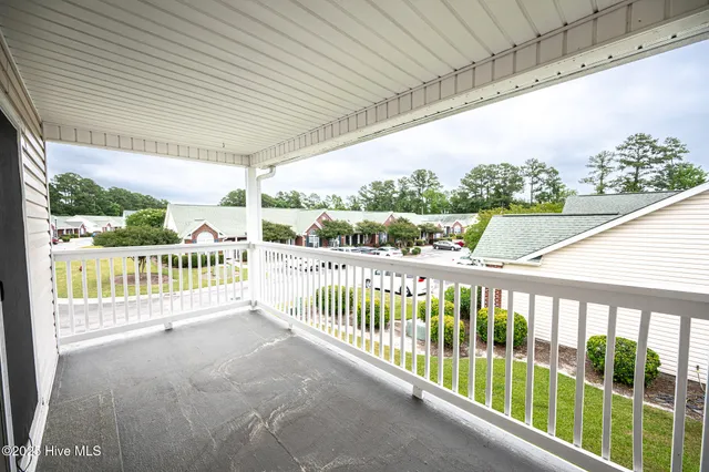 $249,900 | 1422 Willoughby Park Court, Unit 5, Wilmington, NC 28412