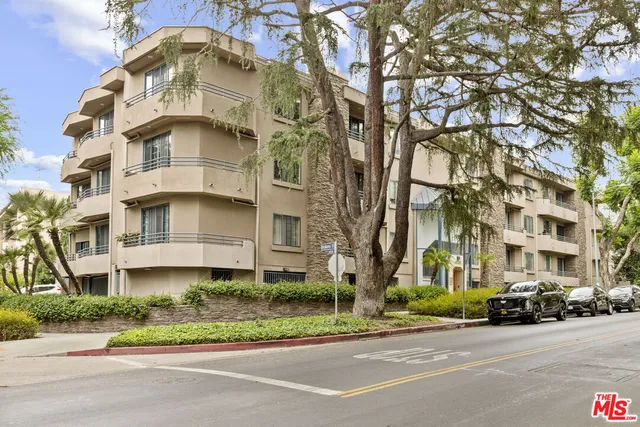 $850,000 | 4230 Stansbury Avenue, Unit 105, Sherman Oaks, CA 91423