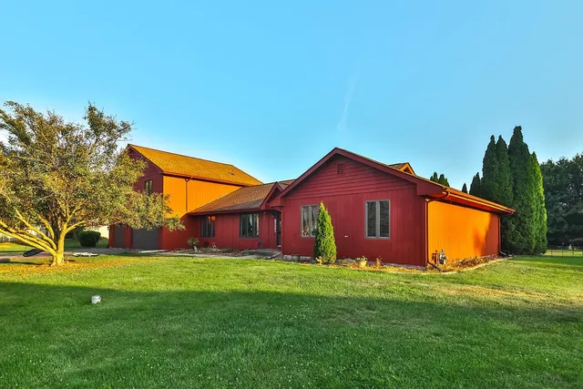 a view of outdoor space yard and patio