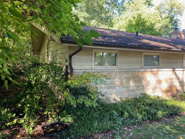 1919 Edison Road South Bend, IN 46637 - Photo 2 of 36 Gallery Image 2