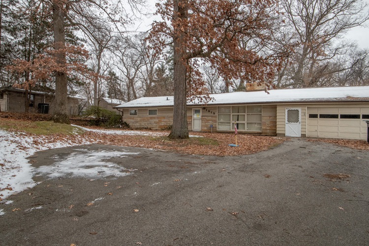 1919 Edison Road South Bend, IN 46637 - Photo 12 of 36 Gallery Image 12