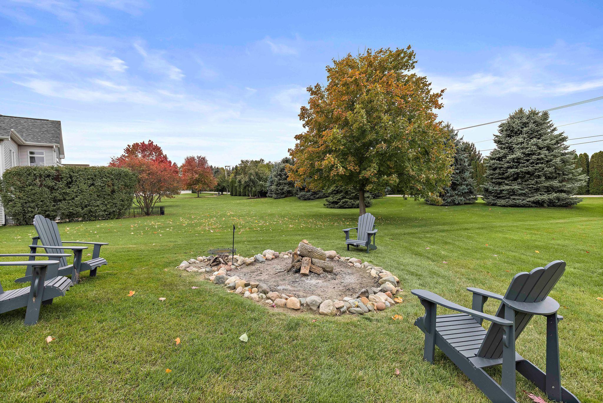 11552 Ridgecrest Drive Roscoe, IL 61073 - Photo 36 of 38 Gallery Image 36