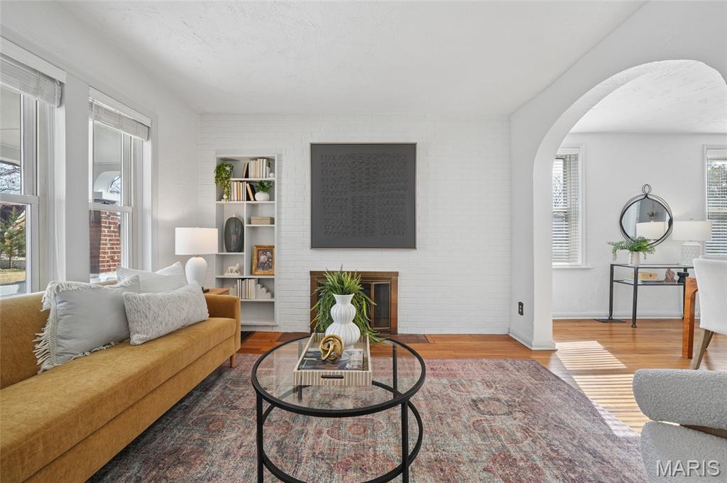 1121 Ralph Terrace St. Louis, MO 63117 - Photo 7 of 29