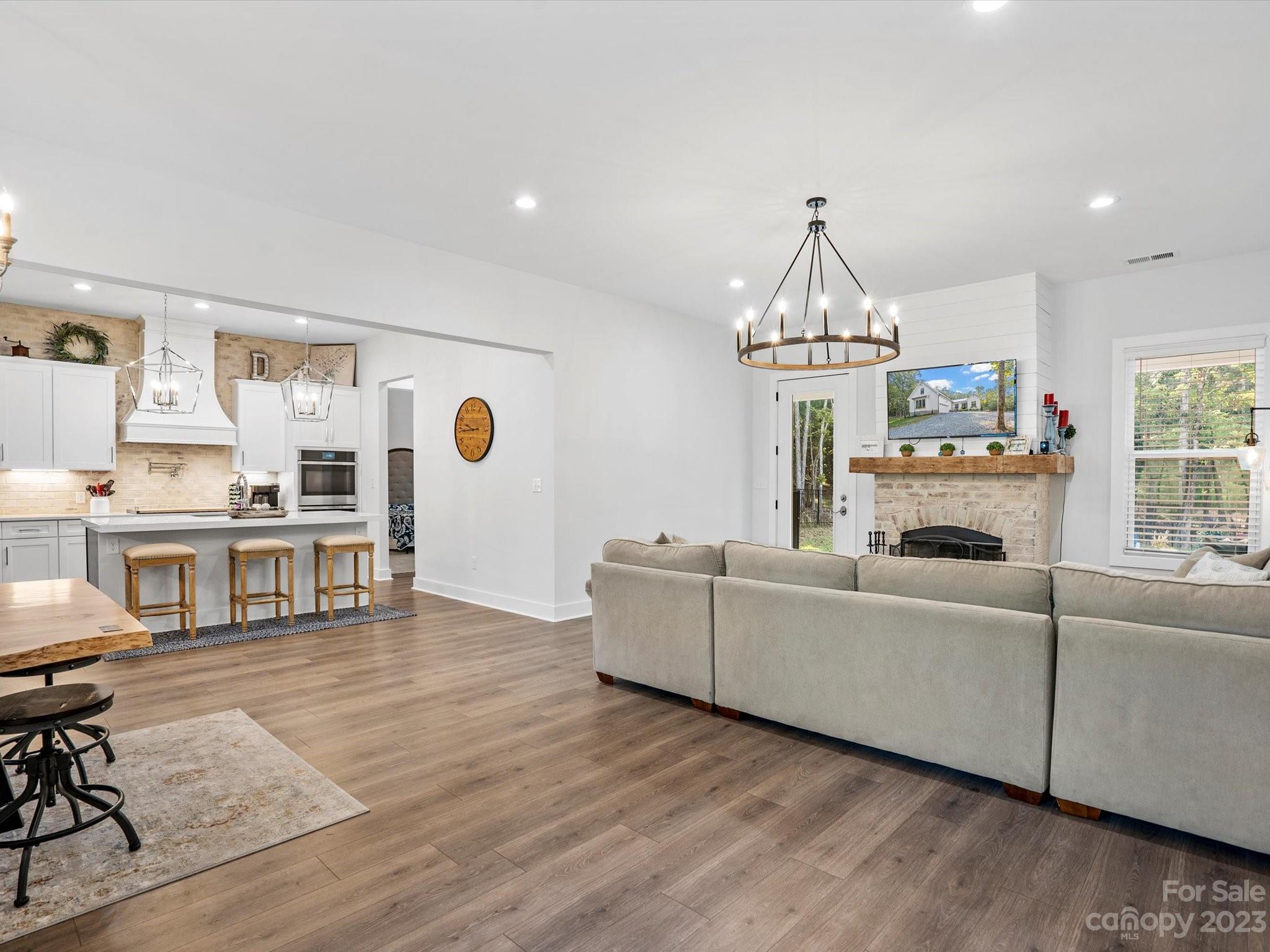 8709 Crestview Road Waxhaw, NC 28173 - Photo 8 of 41 Gallery Image 8