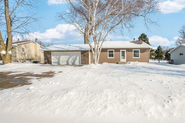 $239,000 | 103 East Interlaken Road, Fairmont, MN 56031