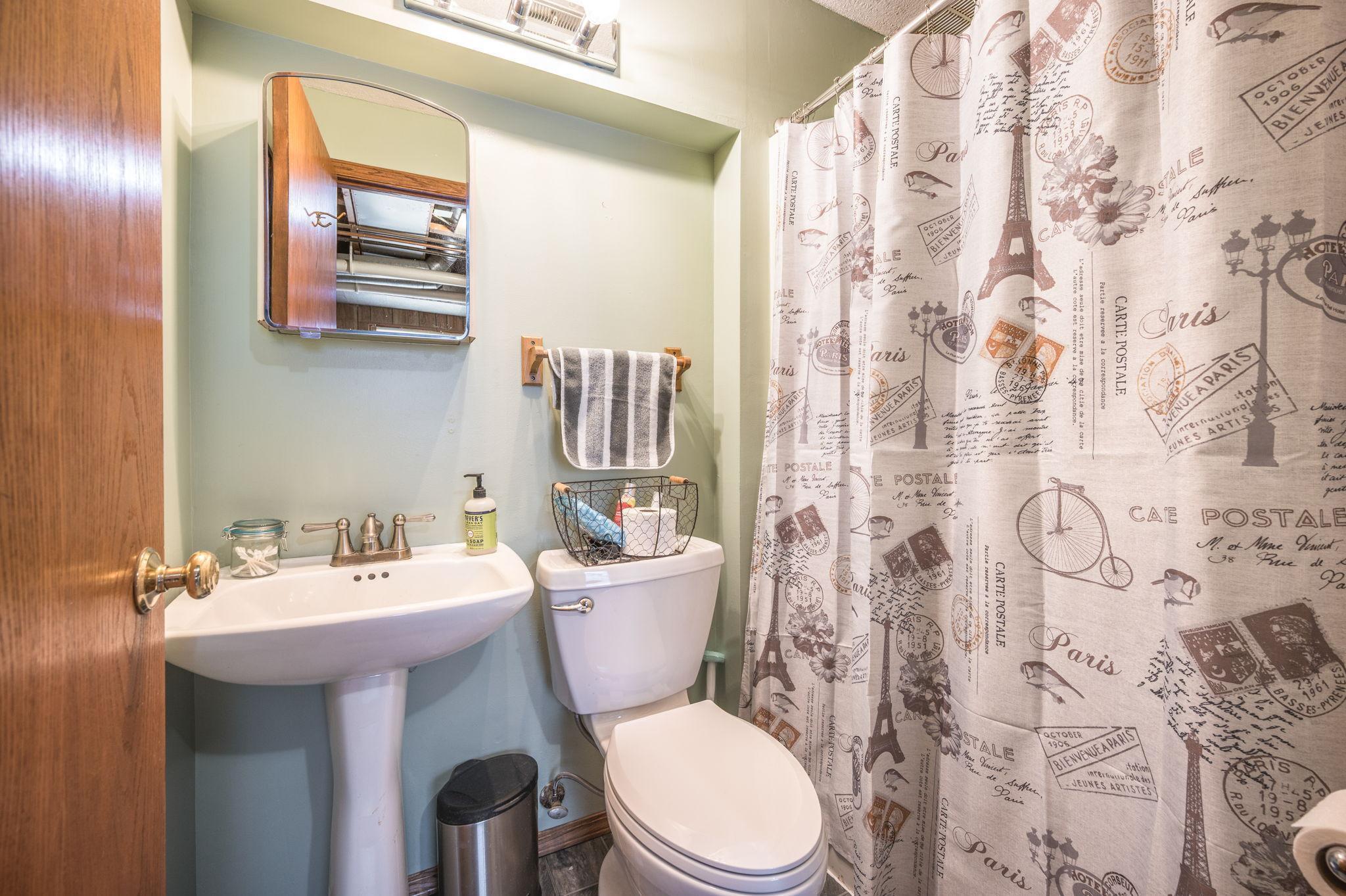 103 East Interlaken Road Fairmont, MN 56031 - Photo 23 of 40