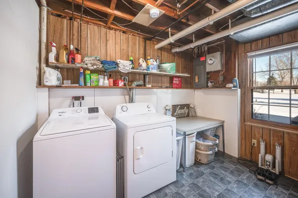 $239,000 | 103 East Interlaken Road, Fairmont, MN 56031