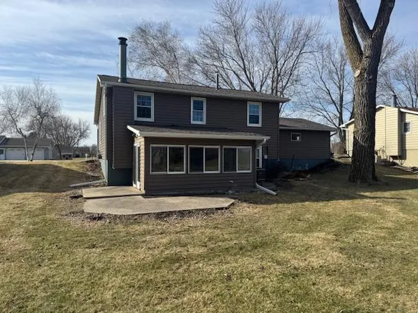 $239,000 | 103 East Interlaken Road, Fairmont, MN 56031